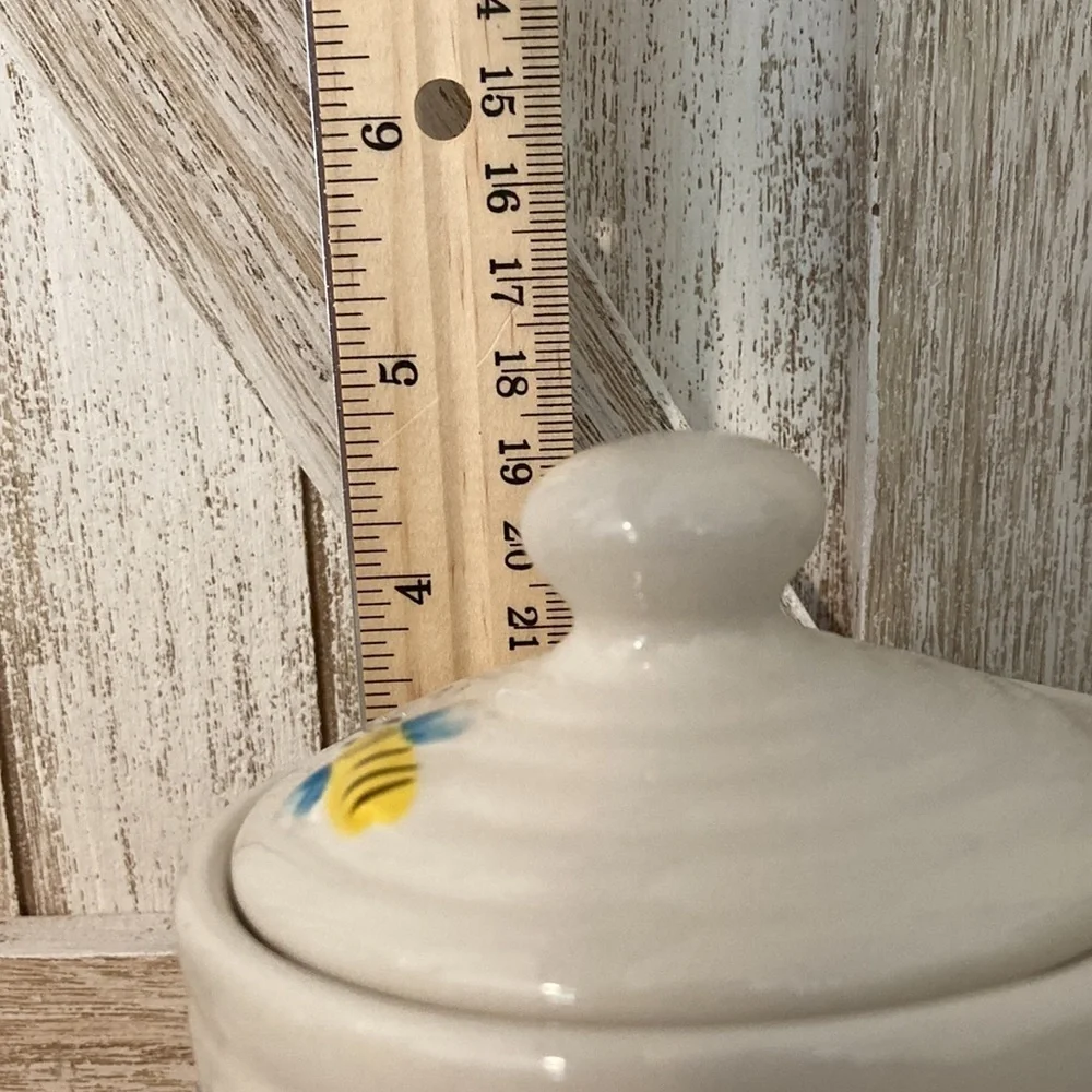 Ceramic Honeybee Cream and Sugar Set